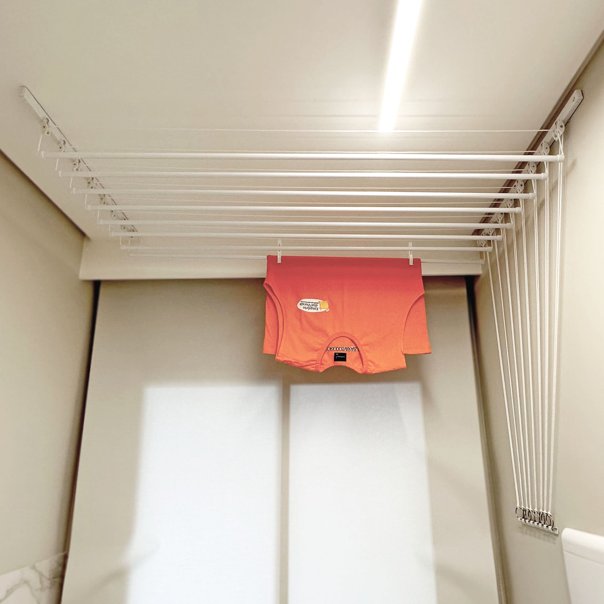 Varal Individual de Teto e Parede