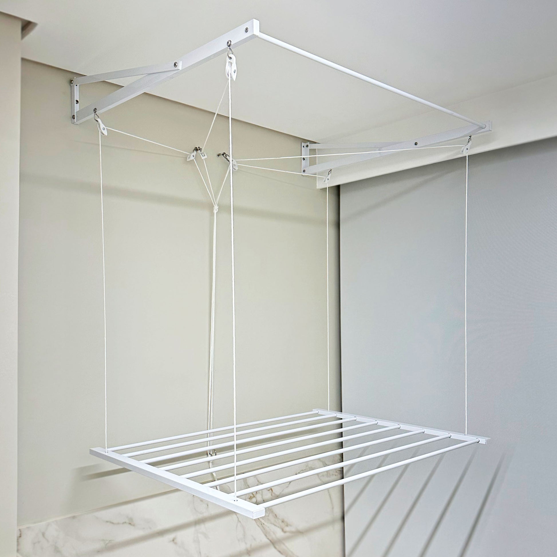 Varal Tradicional de Parede