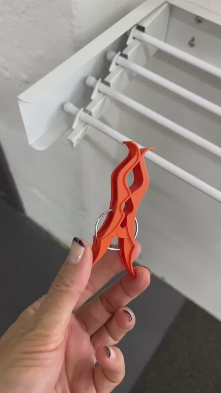 Prendedor de Roupa 5 em 1 Squadrus