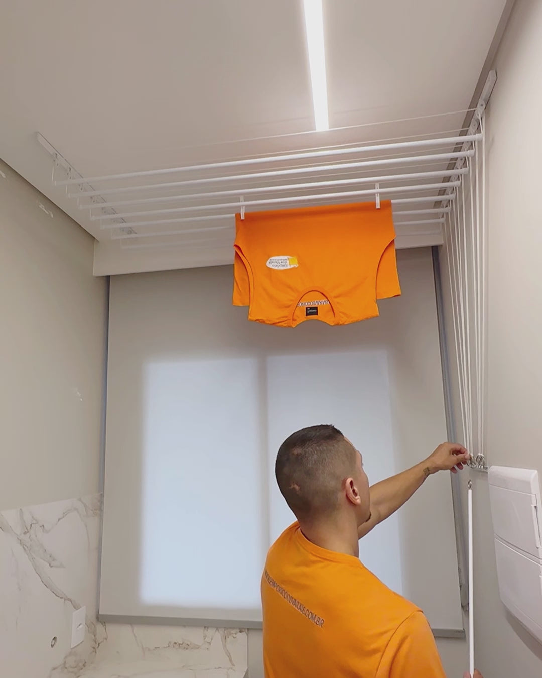 Varal Individual de Teto e Parede