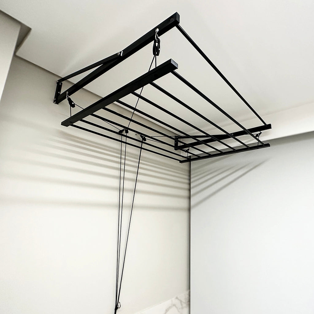 Varal Tradicional de Parede Preto