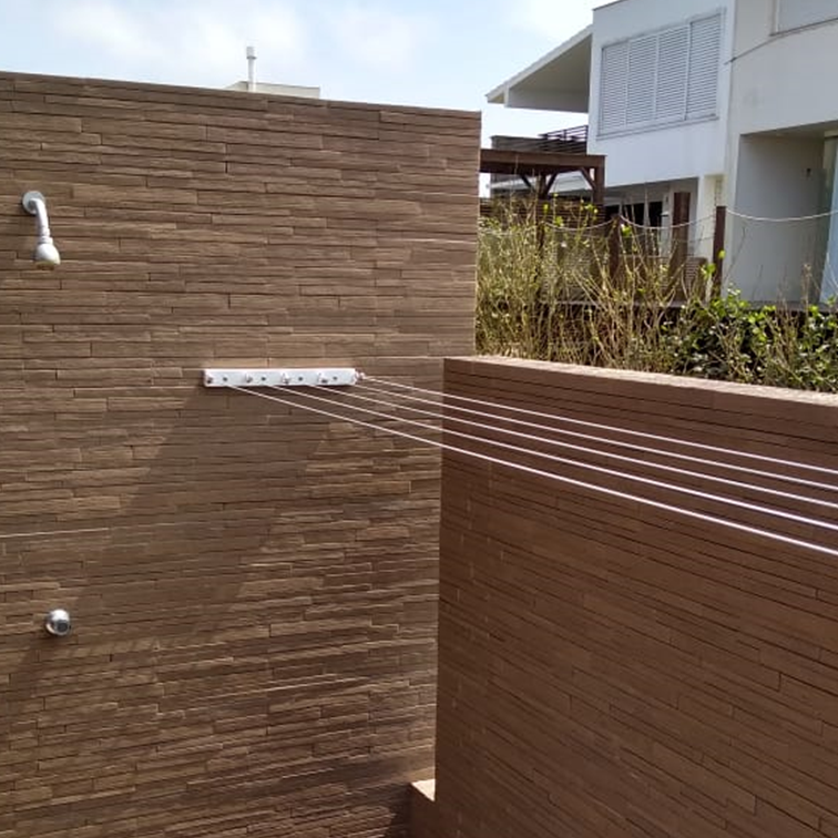 Varal Artesanal de Muro Parede a Parede Fixo de Inox