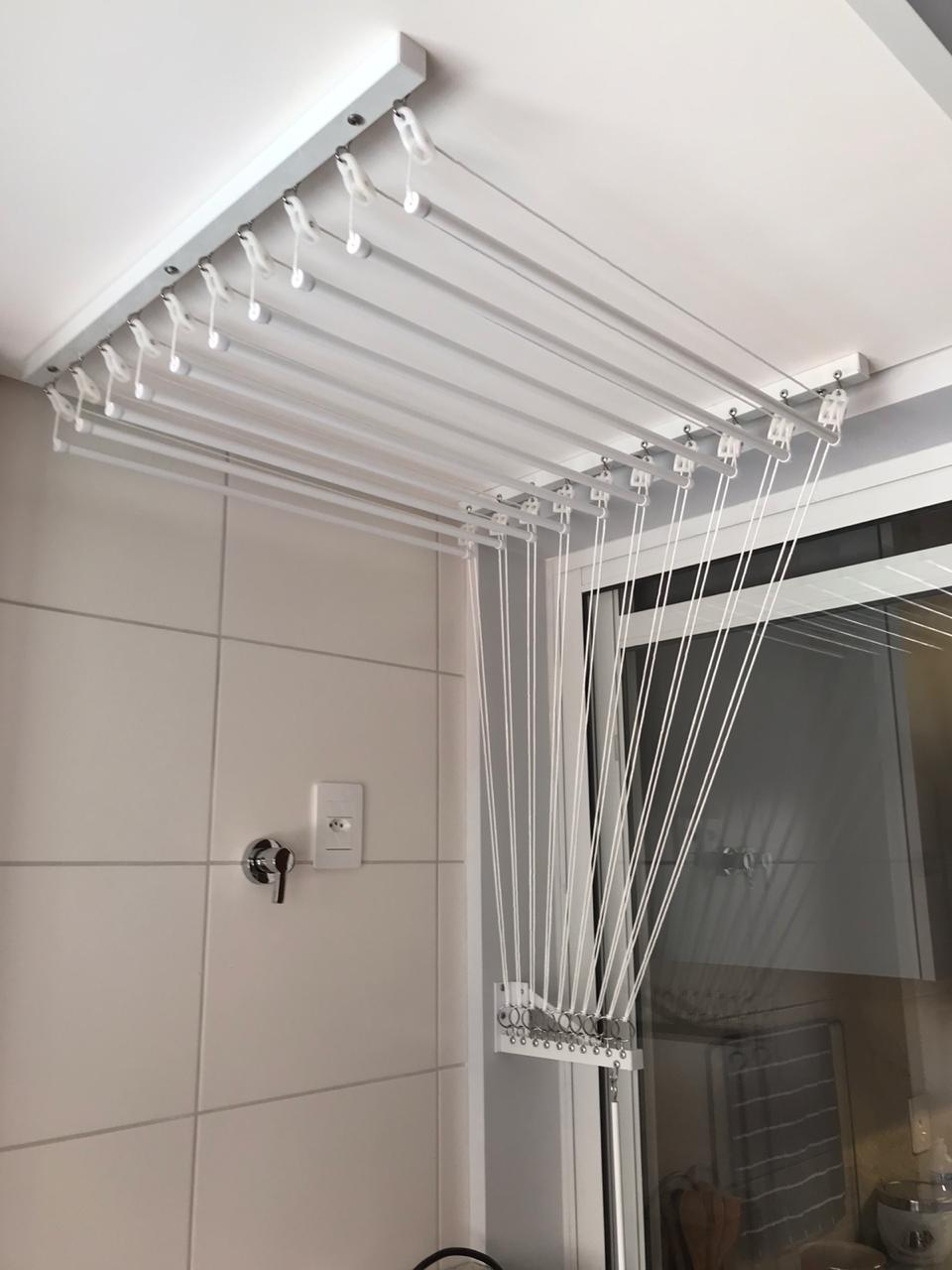 Varal Individual de Teto Comando com Suporte L