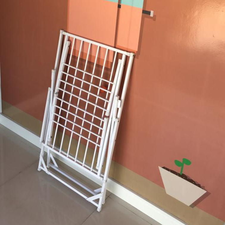 Varal de Chão com Abas Dobrável