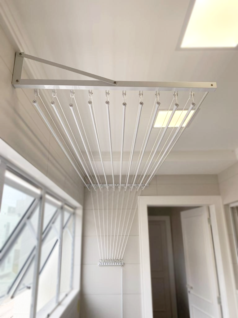 Varal Individual de Parede 6 varetas 92x49cm