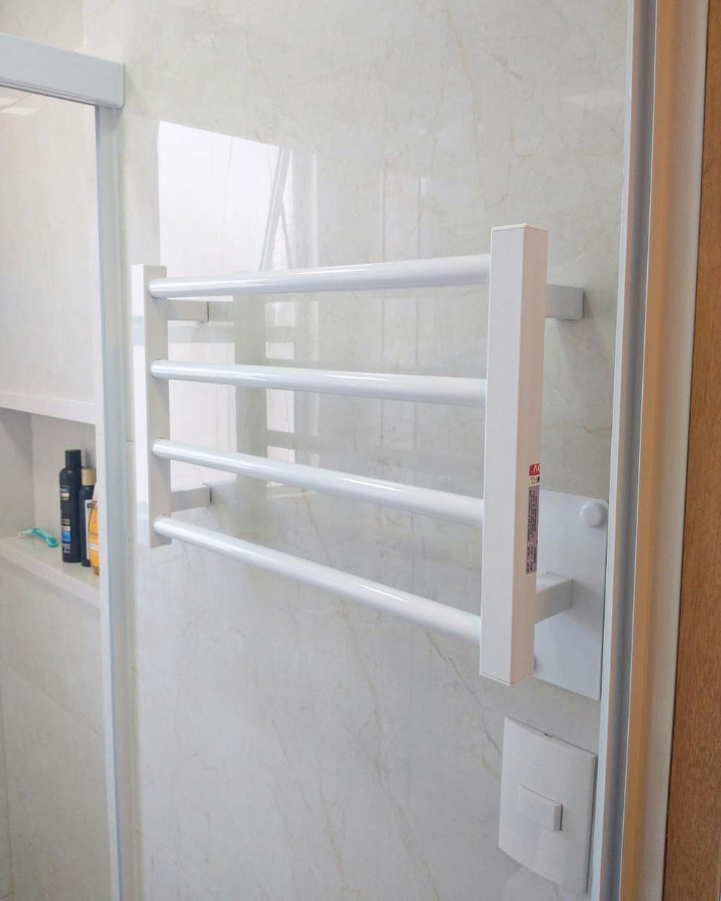 Toalheiro Térmico Mezcla Clean Branco Thermo