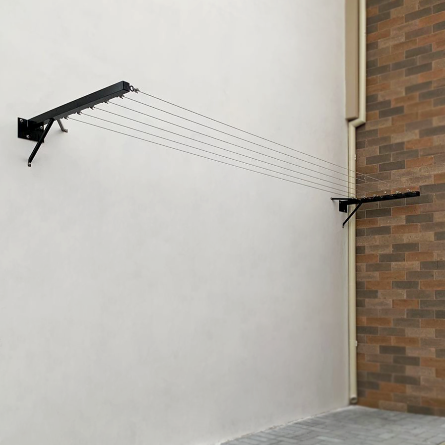 Varal Artesanal de Muro Fixo